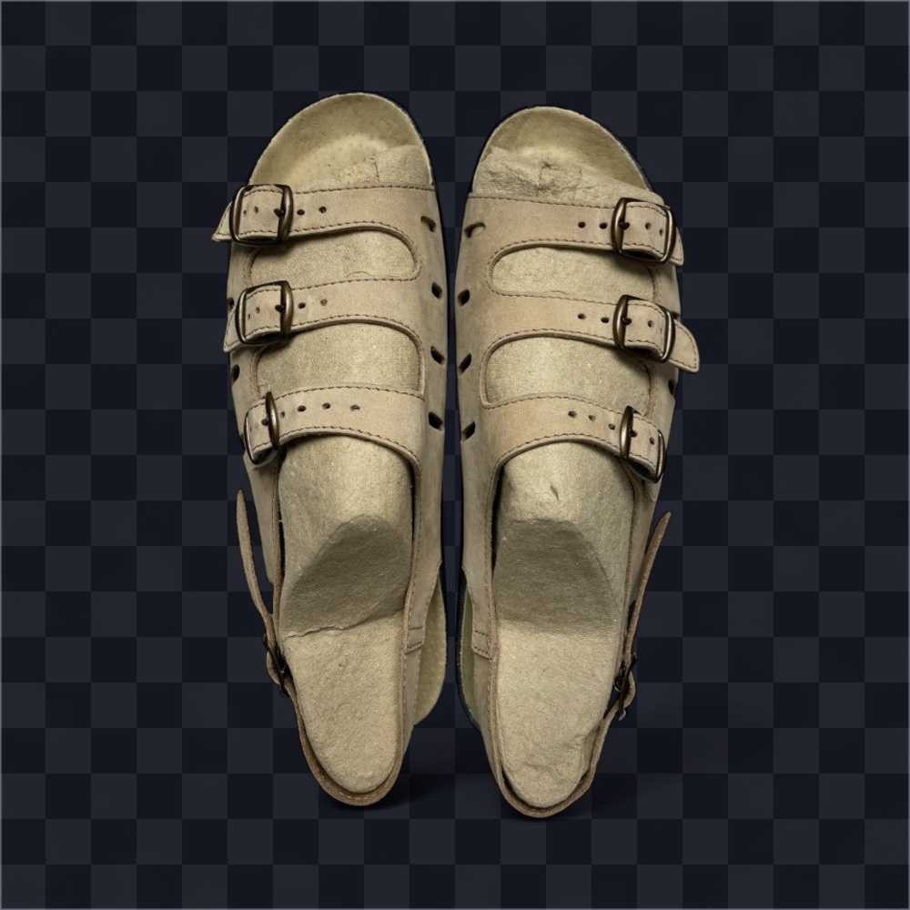 Fly Flot Triple-Strap Sandals